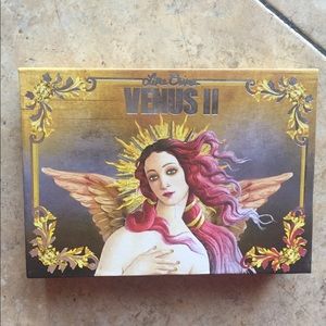 Venus 2 Eyeshadow Palette